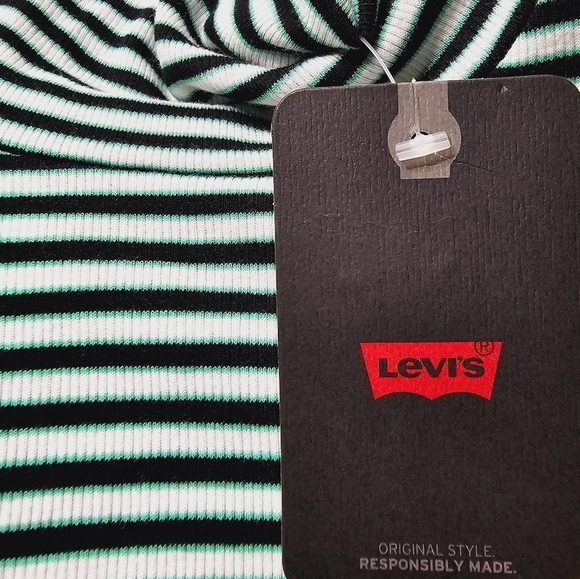 Levis Moon Rib Cropped Striped Black White Electric Green Turtleneck Top NWT Med - Picture 9 of 13